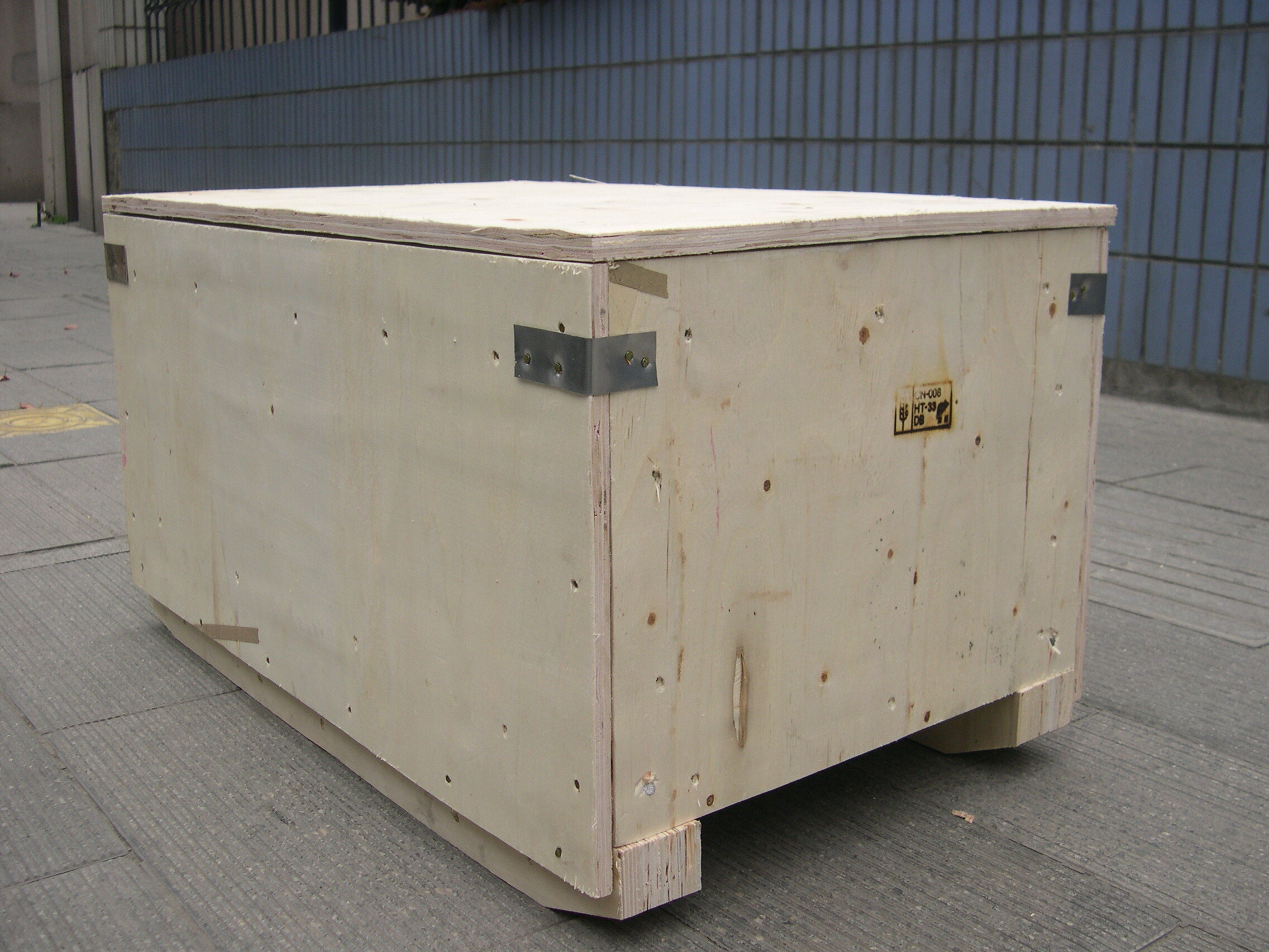 出口的木包裝箱為什么進行熏蒸消毒處理? 出口的木包裝箱為什么進行熏蒸消毒處理?